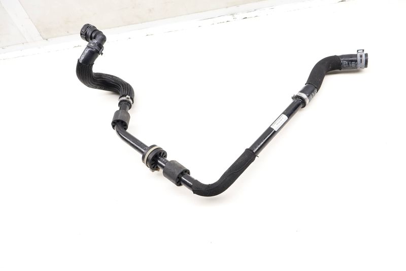 Power Steering Suction Hose / Line / Pipe 7P0422881B — Used (SKU 614201)