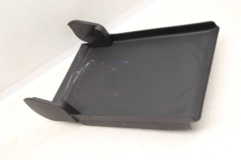 Armrest / Arm Rest Cover 4L0885219C — Used (SKU 527403)