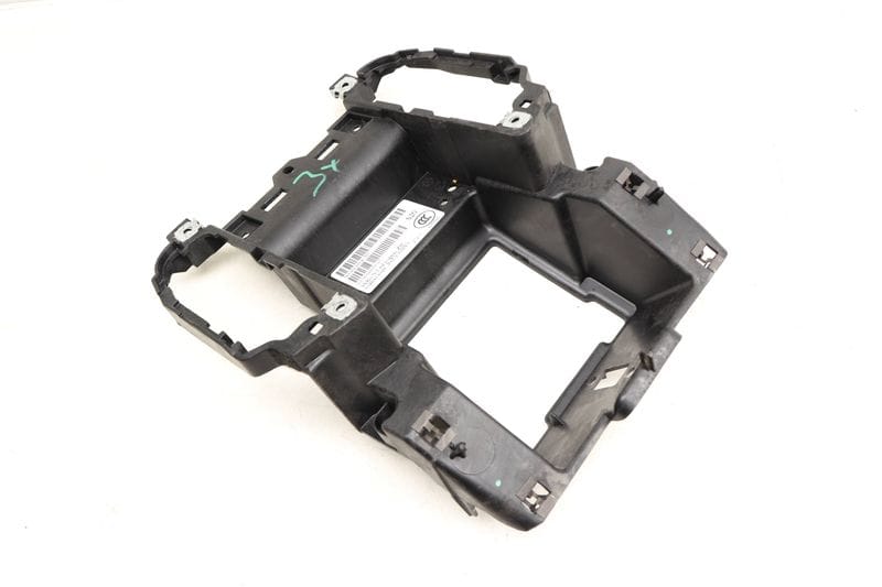 Center Console Mount Bracket 7P5864252 — Used (SKU 521457)