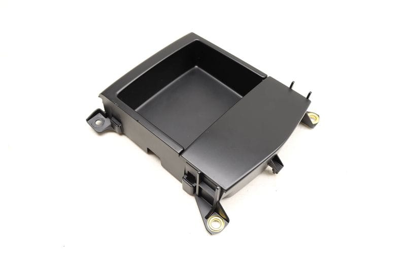 Center Console Storage Bin 7P5864131 — Used (SKU 521456)