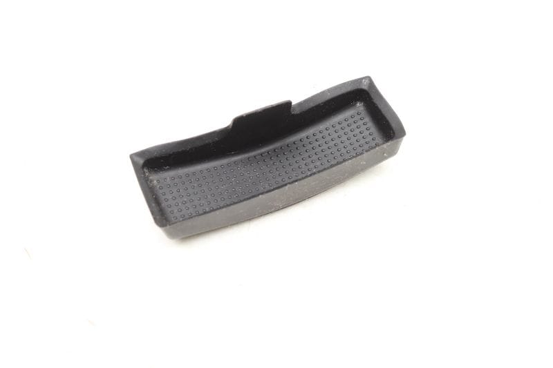 Center Console Storage Tray Insert 7P5863723 — Used (SKU 493752)