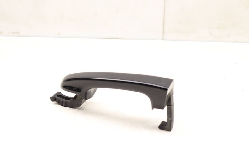 Exterior Door Handle 7P5837205B — Used (SKU 521477)