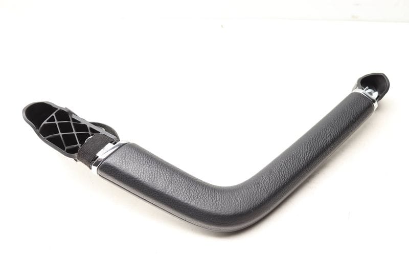 Door Panel Pull / Grab Handle 7P5867162 — Used (SKU 507577)