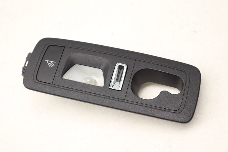 Interior Dome Reading Light 7P5947291B — Used (SKU 527615)