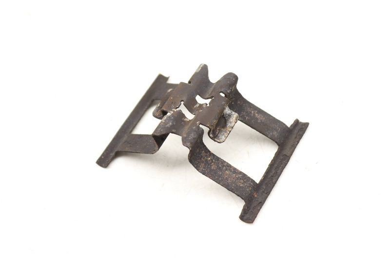 Brake Anti-Rattle Retaining Spring / Clip 7PP615269 — Used (SKU 507895)