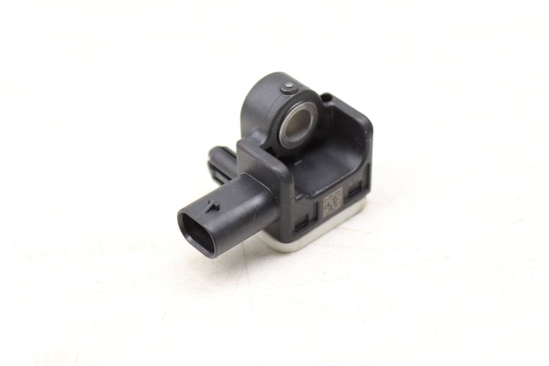Impact / Crash Sensor 2H0959351 — Used (SKU 547848)