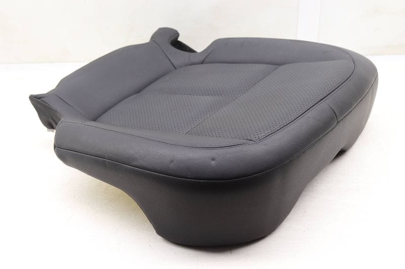Lower Seat Bottom Cushion 7P5885406DF — Used (SKU 547539)