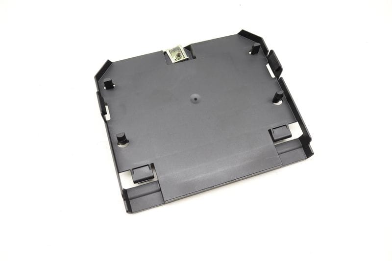 Tcu / TCM / Transmission Module Mount Bracket 7P0927815 — Used (SKU 493918)