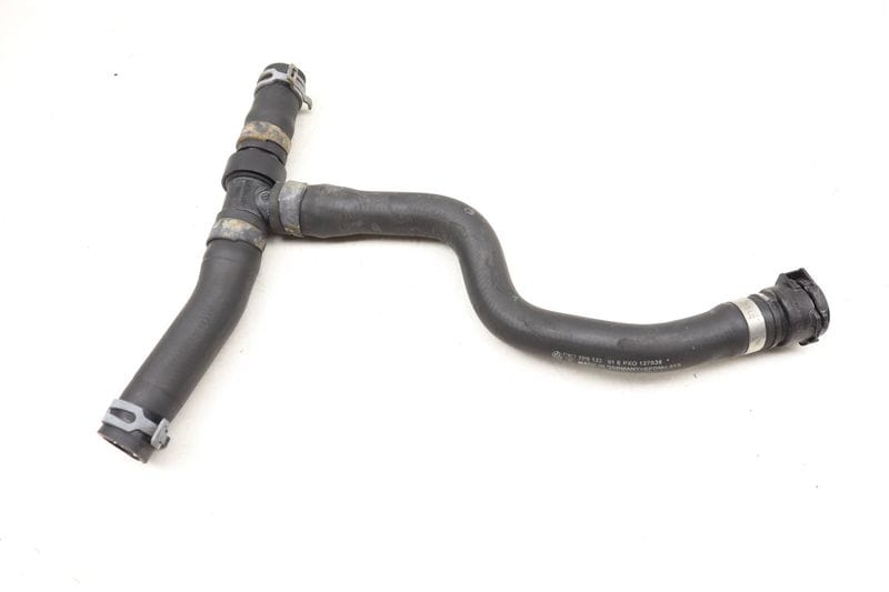 Upper Radiator Coolant Hose / Line 7P0122101E — Used (SKU 494129)