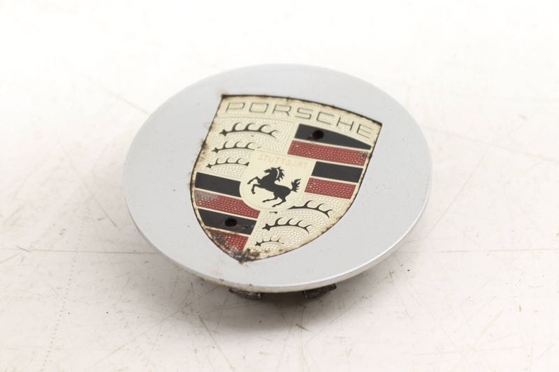 Wheel Center Cap 7PP601150A — Used (SKU 547720)