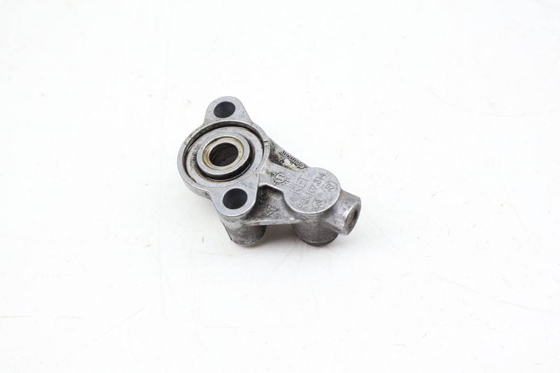 Engine Oil Pressure Sensor Adapter 94810731420 — Used (SKU 686239)