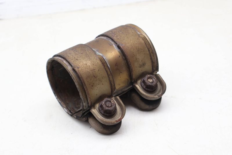 Exhaust Clamp 1K0253141H — Used (SKU 686494)