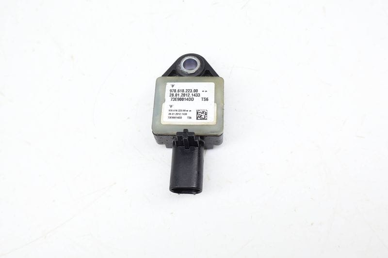 Impact / Crash Sensor 97061822300 — Used (SKU 686209)