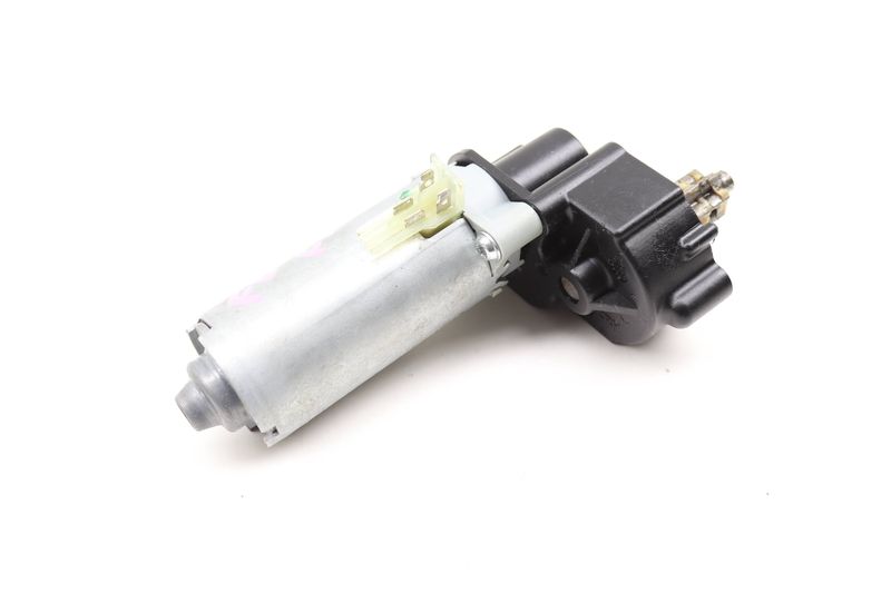 Front Tilt Seat Motor — Used (SKU 602260)