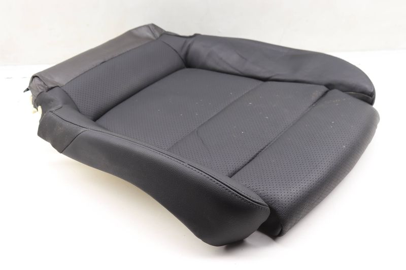 Lower Seat Bottom Cushion — Used (SKU 601831)