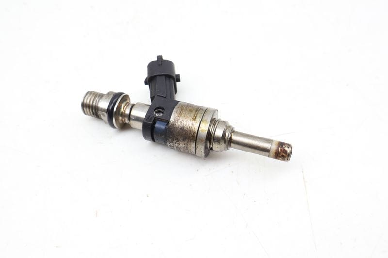 Fuel Injector 94811012822 — Used (SKU 686197)