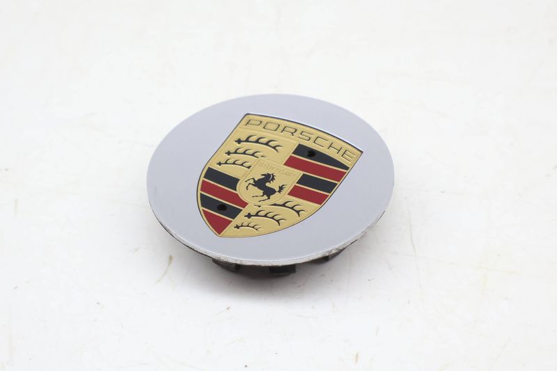 Wheel Center Cap 9P1601147A — Used (SKU 686313)
