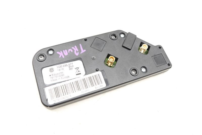 Antenna Booster 1Q0035577 — Used (SKU 520837)
