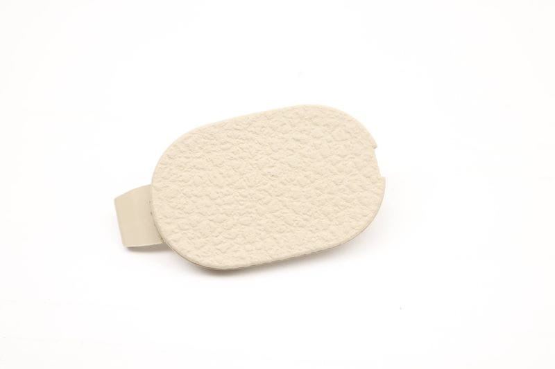 Center Console Screw Cap / Cover 561863359 — Used (SKU 500467)