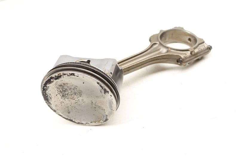 Piston w/ Connecting Rod 07K107065F — Used (SKU 500708)