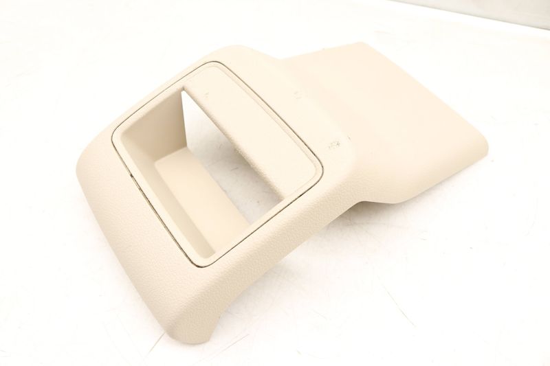 Center Console Air Vent 561864298B — Used (SKU 500354)