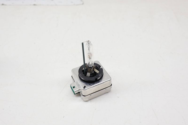 D3S HID Xenon Headlight Bulb N10721801 — Used (SKU 725252)