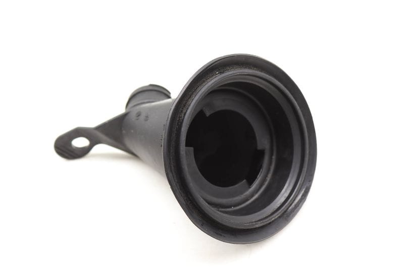 Engine Oil Funnel / Adapter 059103482C — Used (SKU 477989)