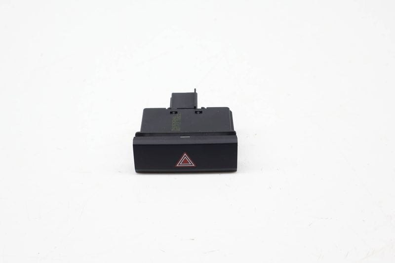 Hazard Switch / Button 7P6953509A — Used (SKU 725338)