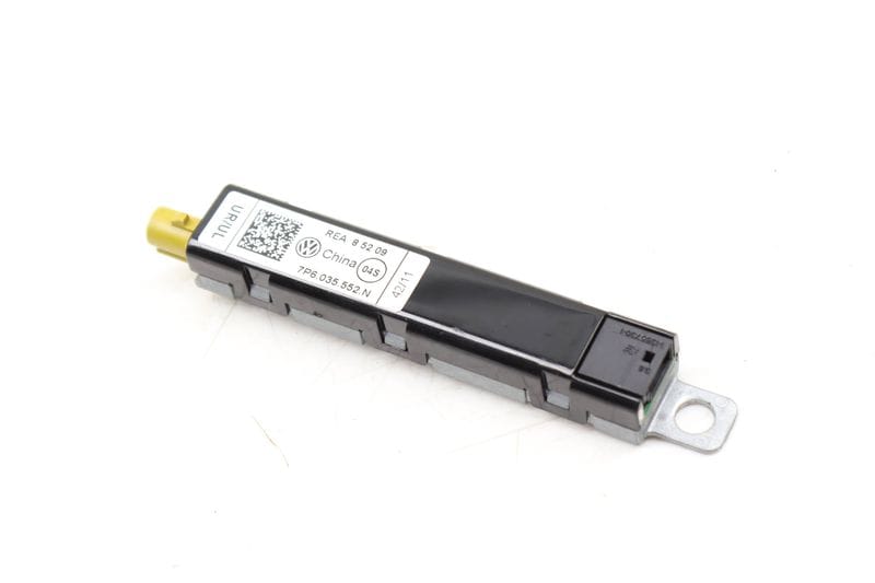 Antenna Booster (LOWER) 7P6035552N — Used (SKU 459273)
