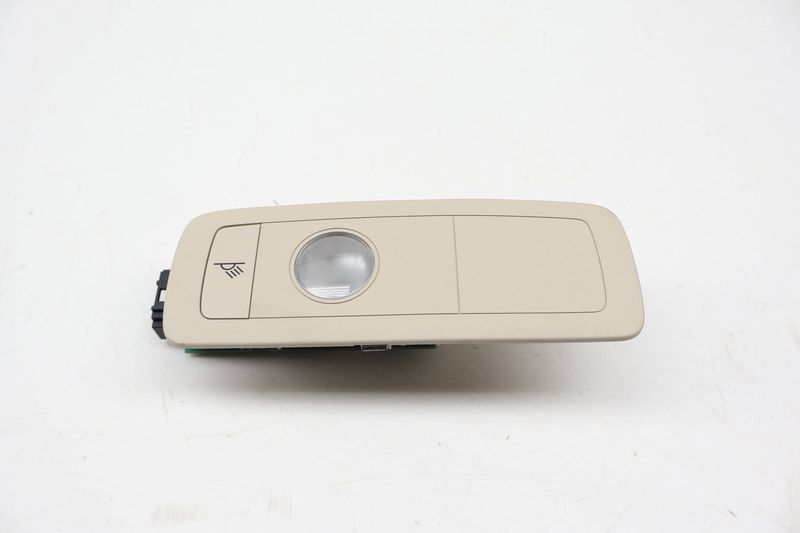 Dome Reading Light 7P6947291F — Used (SKU 725218)