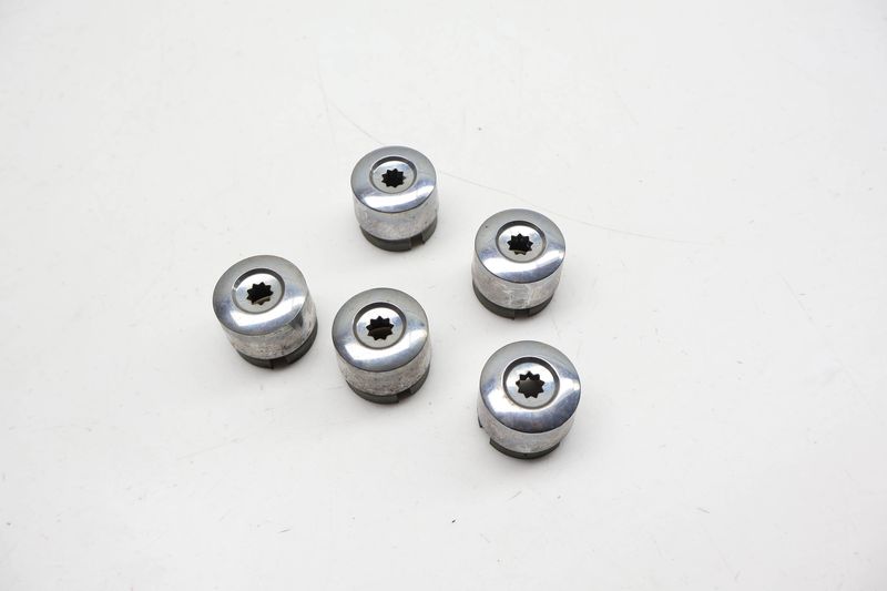 Lug Nut Bolt Cover / Cap Set (5) 7H0601173 — Used (SKU 725698)