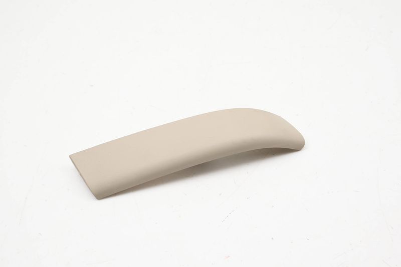 Door Panel Grab Handle Trim / Cover 7P6867371 — Used (SKU 725237)