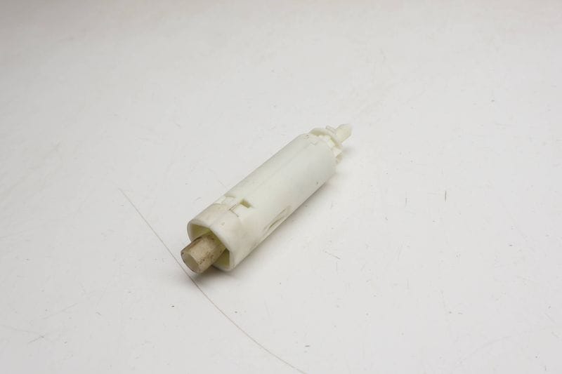 Tail Light Screw / Fastener (M8) 7P6945300A — Used (SKU 725455)