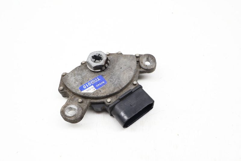 Transmission Gear Position Switch 0C8919823 — Used (SKU 725437)