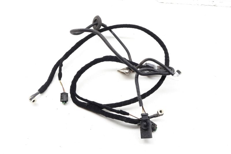 Washer Sprayer Jet Wiring Harness 7P6971204C — Used (SKU 725676)