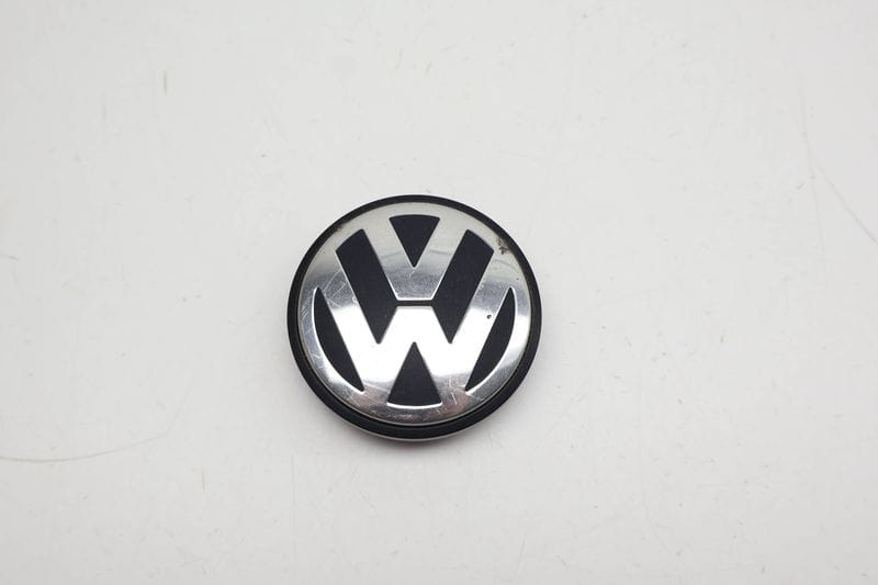 Wheel Center Cap 3B7601171 — Used (SKU 725168)