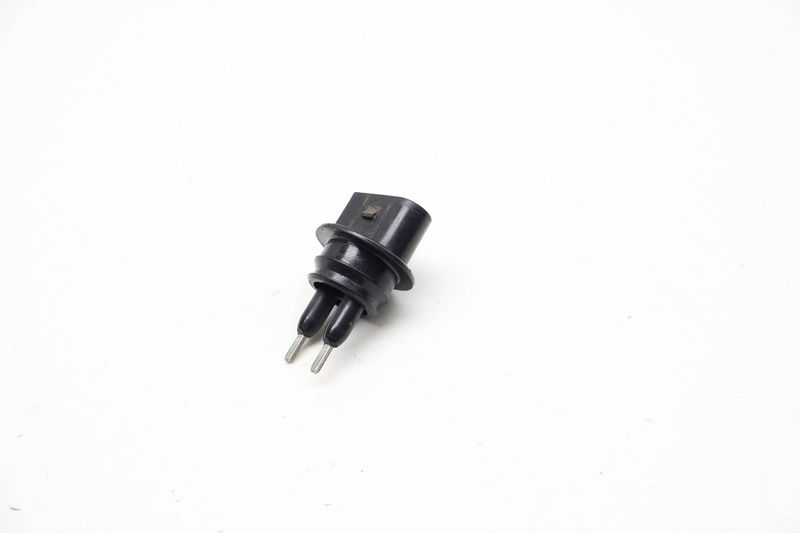 Windshield Washer Fluid Level Sensor 7M0919376 — Used (SKU 725465)