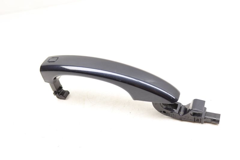 Exterior Door Handle 8T0837205A — Used (SKU 525068)