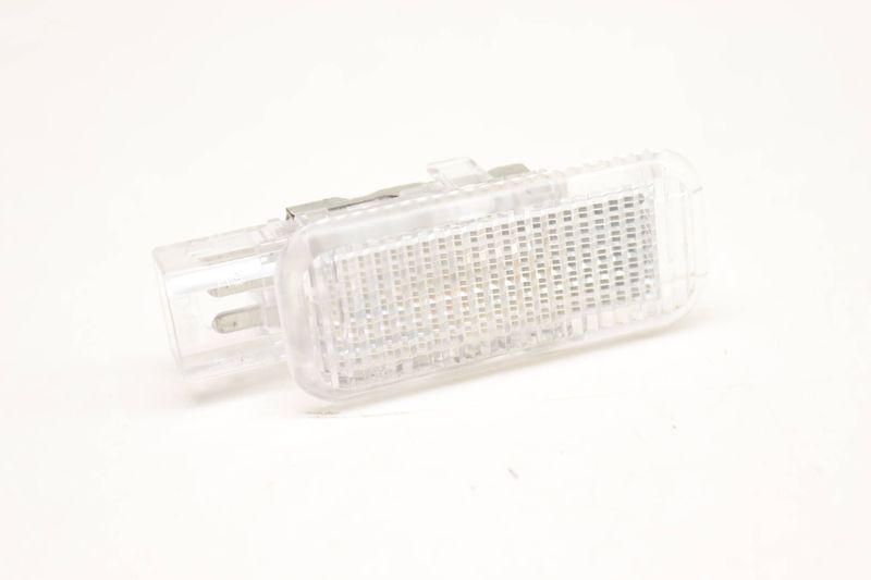 Interior Light 4B0947415 — Used (SKU 602824)