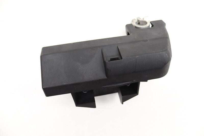 Positive Battery Connector 8J0915459 — Used (SKU 602951)