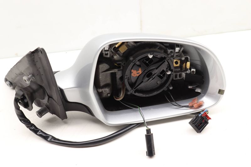 Side View Door Mirror w/ Memory 8K1857410G — Used (SKU 424834)