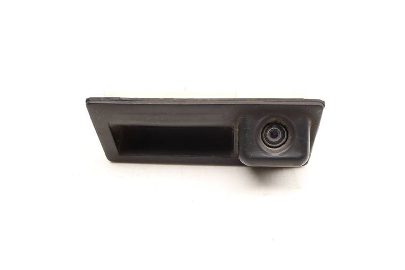 Trunk Release Handle w/ Backup Camera 5N0827566AA — Used (SKU 453941)