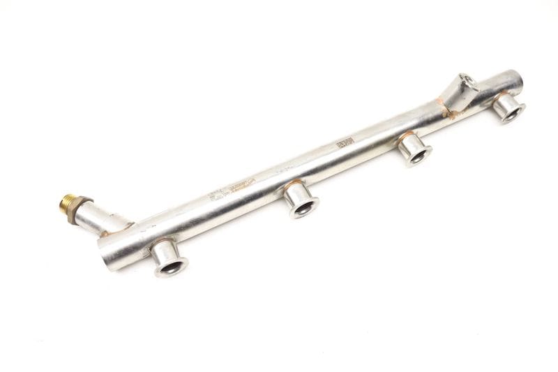 Fuel Rail 079133315BD — Used (SKU 566470)