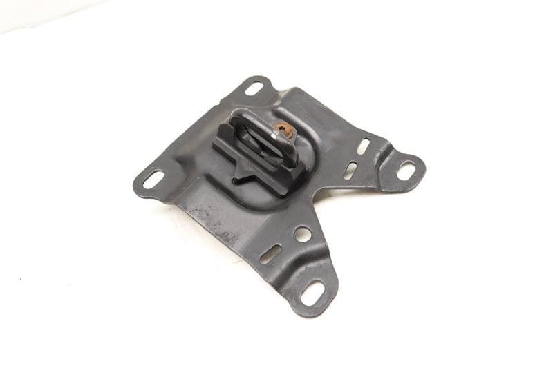Upper Hood Latch 4H0823186D — Used (SKU 498416)