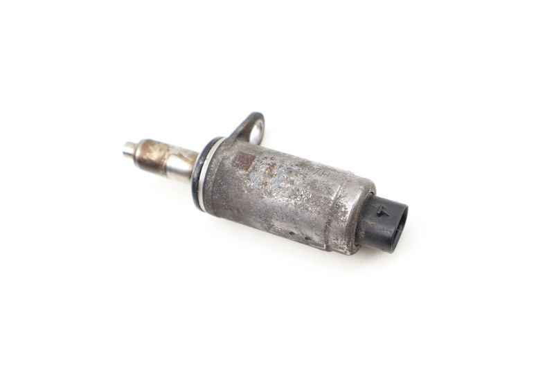 N205 Valve / Solenoid 06E103697H — Used (SKU 609342)