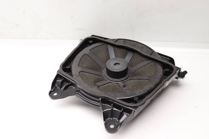 Center Deck Bose Speaker / Woofer 4H1035481 — Used (SKU 566324)