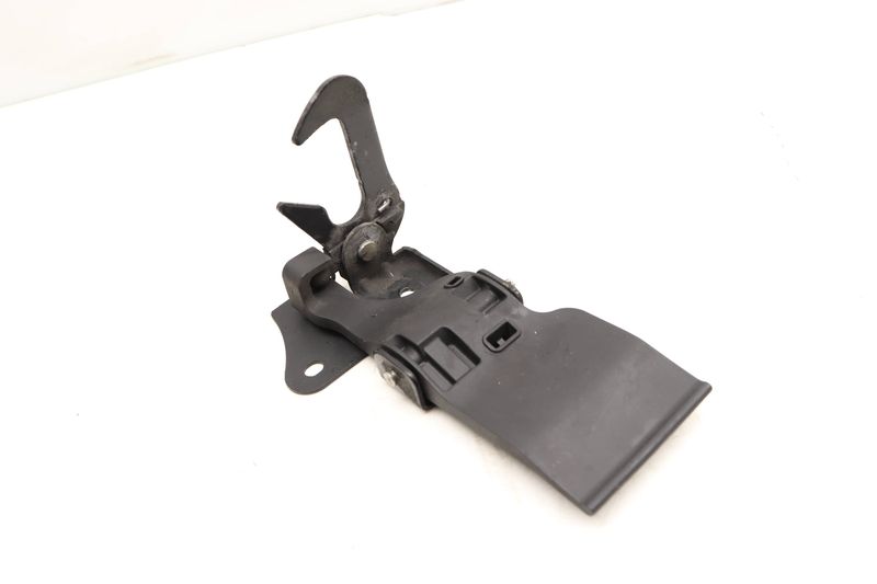 Upper Hood Latch Release Lever 4H0823485C — Used (SKU 498414)