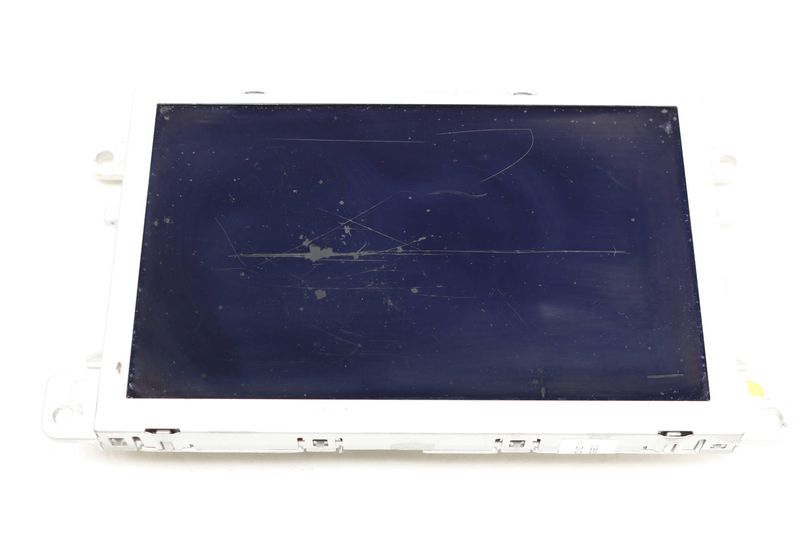 7" MMI Navigation / NAV Screen Display 8R0919604A — Used (SKU 364980)