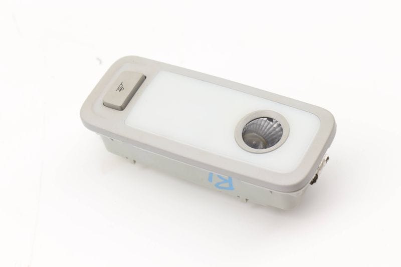 Dome Reading Light 8R0947291 — Used (SKU 559951)