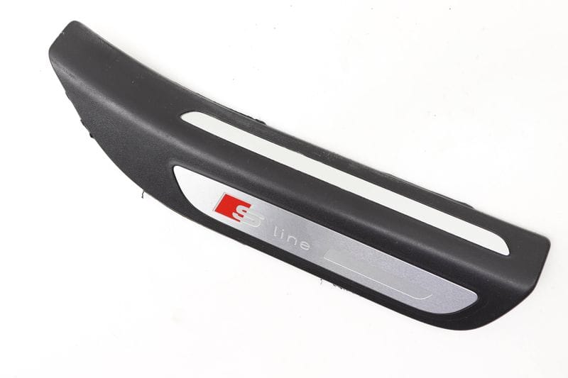 S-Line Door Sill Panel / Scuff Plate 8R0853376C — Used (SKU 560126)